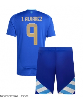 Billige Fotballdrakt Argentina Julian Alvarez #9 Replika Bortedraktsett Barn Copa America 2024 Kortermet (med bukser)